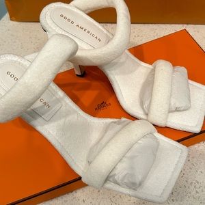 Good American Black Terry Sandal 10.5